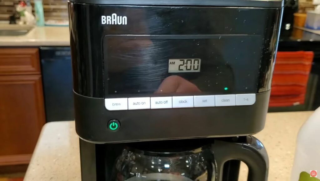 Coffee maker with a built-in clean function. 